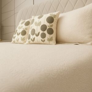 Off White Quilted Bedcover With Towel embroidery flowers-Aaroha Living