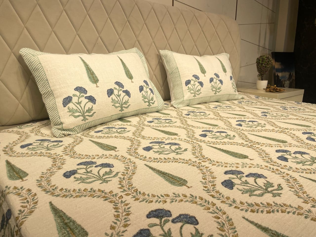 Bageecha Slub Cotton Bedcover-Aaroha Living