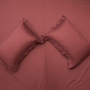 Mauve Solid Bedsheet-Aaroha Living