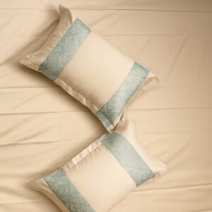 Smooth Solid Bedsheet-Aaroha Living