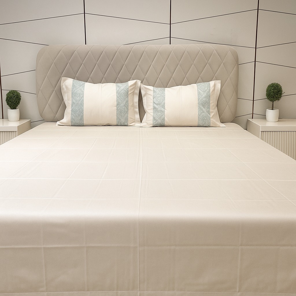 Smooth Solid Bedsheet-Aaroha Living