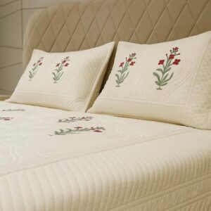 White cotton quilted bedcover with digital print-Aaroha Living