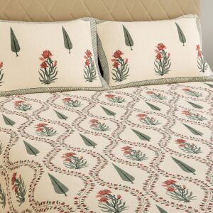 White cotton quilted bedcover with digital print-Aaroha Living